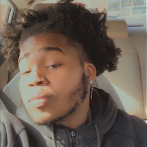 Meet your Posher, Its